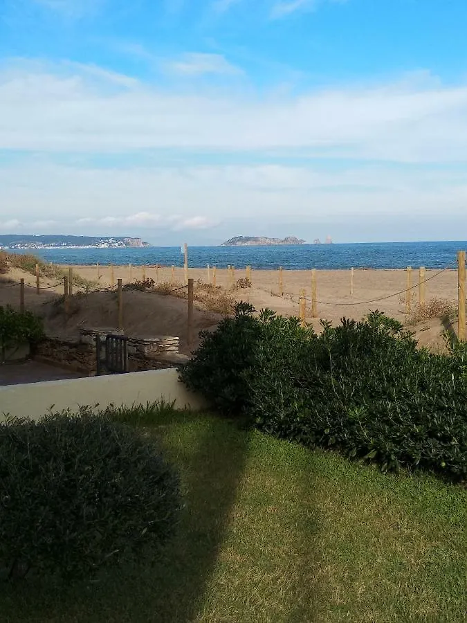 Sea Front Apartment In Platja Pals With Terrace And Parking