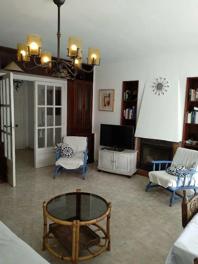 Sea Front Apartment In Platja Pals With Terrace And Parking